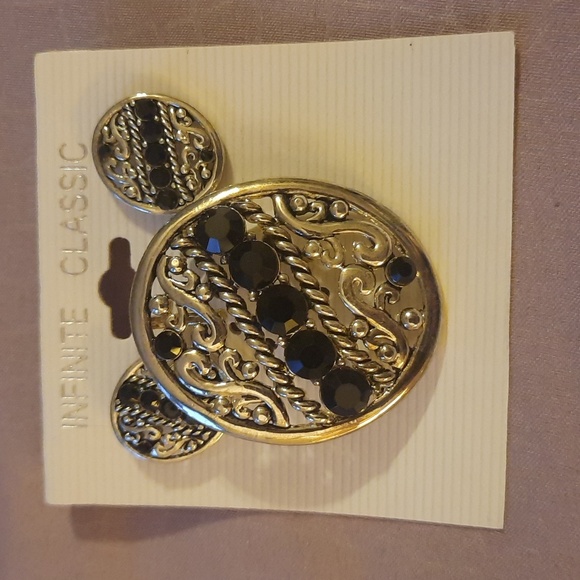 Infinite Classic Jewelry - Brooch & earrings 🎁
